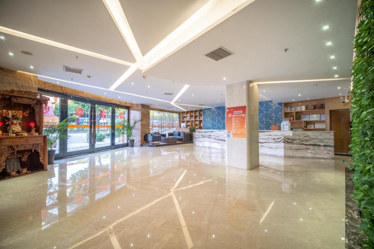 Relteem Hotel Zhongshan  Exteriör bild